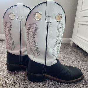 Old West Cream and Black Cowboy Boots